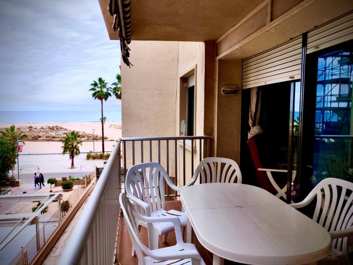 Apartamento Idilico En Primera Linea De Playa Торедембара Екстериор снимка